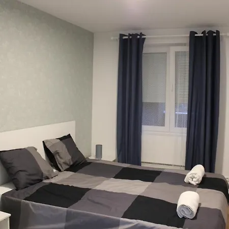 Apartment Luxury Parking In Garage Nis